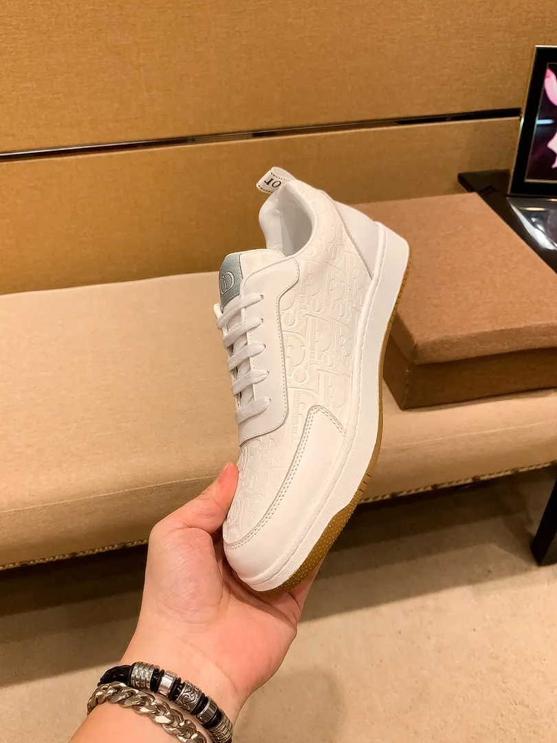 Men's shoes💰 420💰 [Dior] high-end men's shoes brand official website 1:1 latest masterpiece: the upper is made of Italian imported first-layer cowhide with a comfortable and breathable lining ➕original non-slip and wear-resistant outsole🔥, making walking more convenient and comfortable! An exclusive new model, a stunning work, a beautiful 1:1 replica [color] compared to the official quality! Create a fashionable personality to set off your uniqueness! A must-have for trendy men! Classic🔥Size: 38-44 Color: 🔥Multiple colors available🔥.